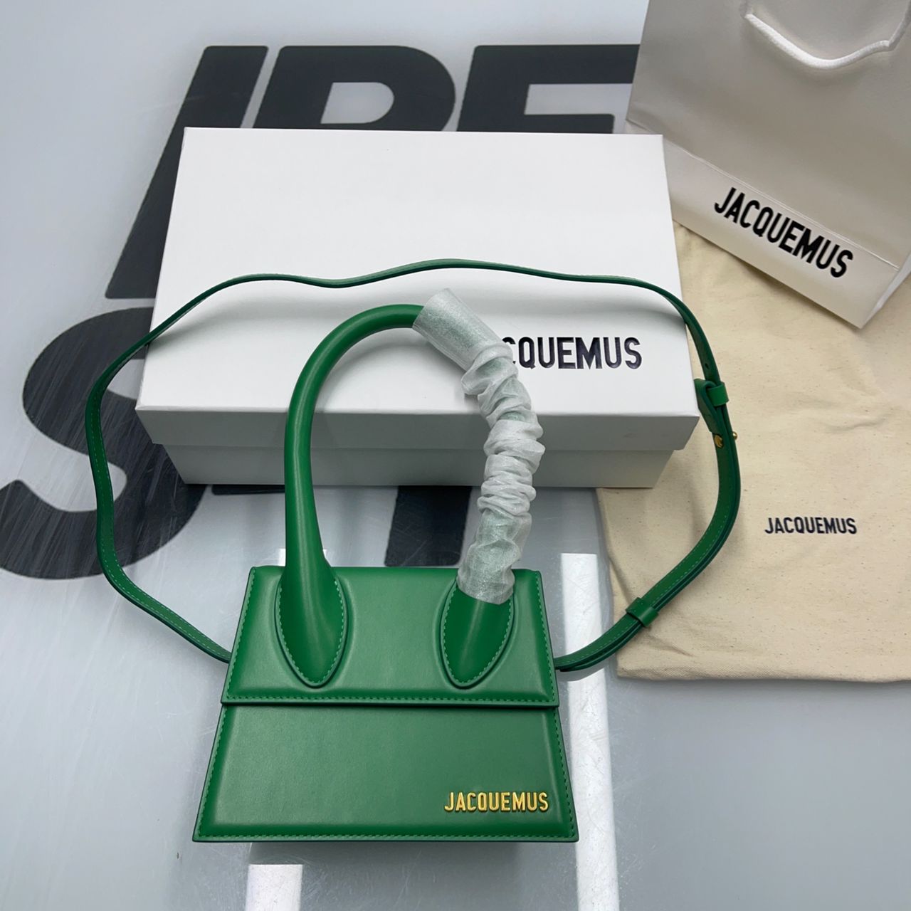 7DF9A33A-2475-4059-8A9E-6FA9D3AFF47C